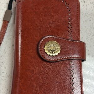 Elegant Brown Leather Wallet